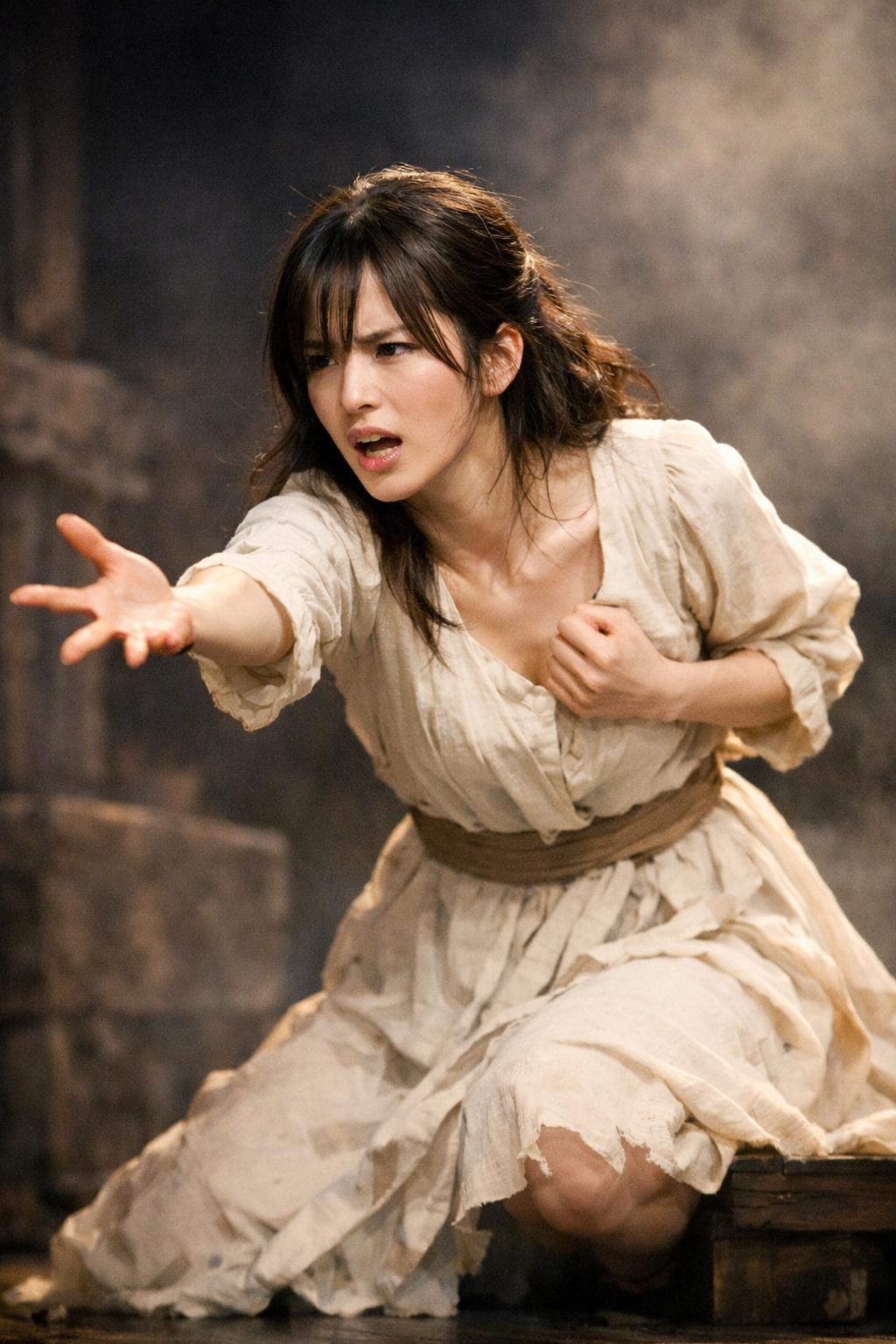 コスプレ写真集イベントで出会う「女から女優」への変貌、その美しさに翻弄される